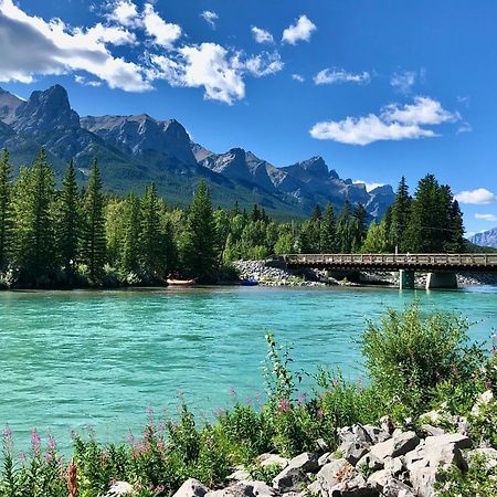 Cascade Penthouse By Canadian Rockies Vacation Rentals Canmore Exterior photo