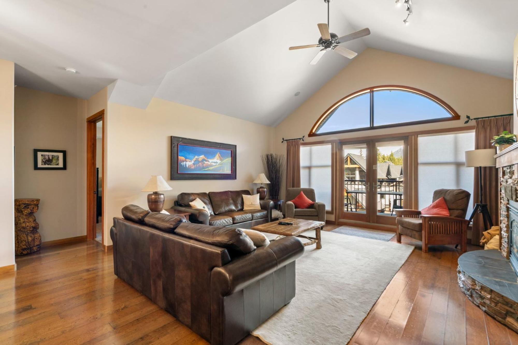 Cascade Penthouse By Canadian Rockies Vacation Rentals Canmore Exterior photo