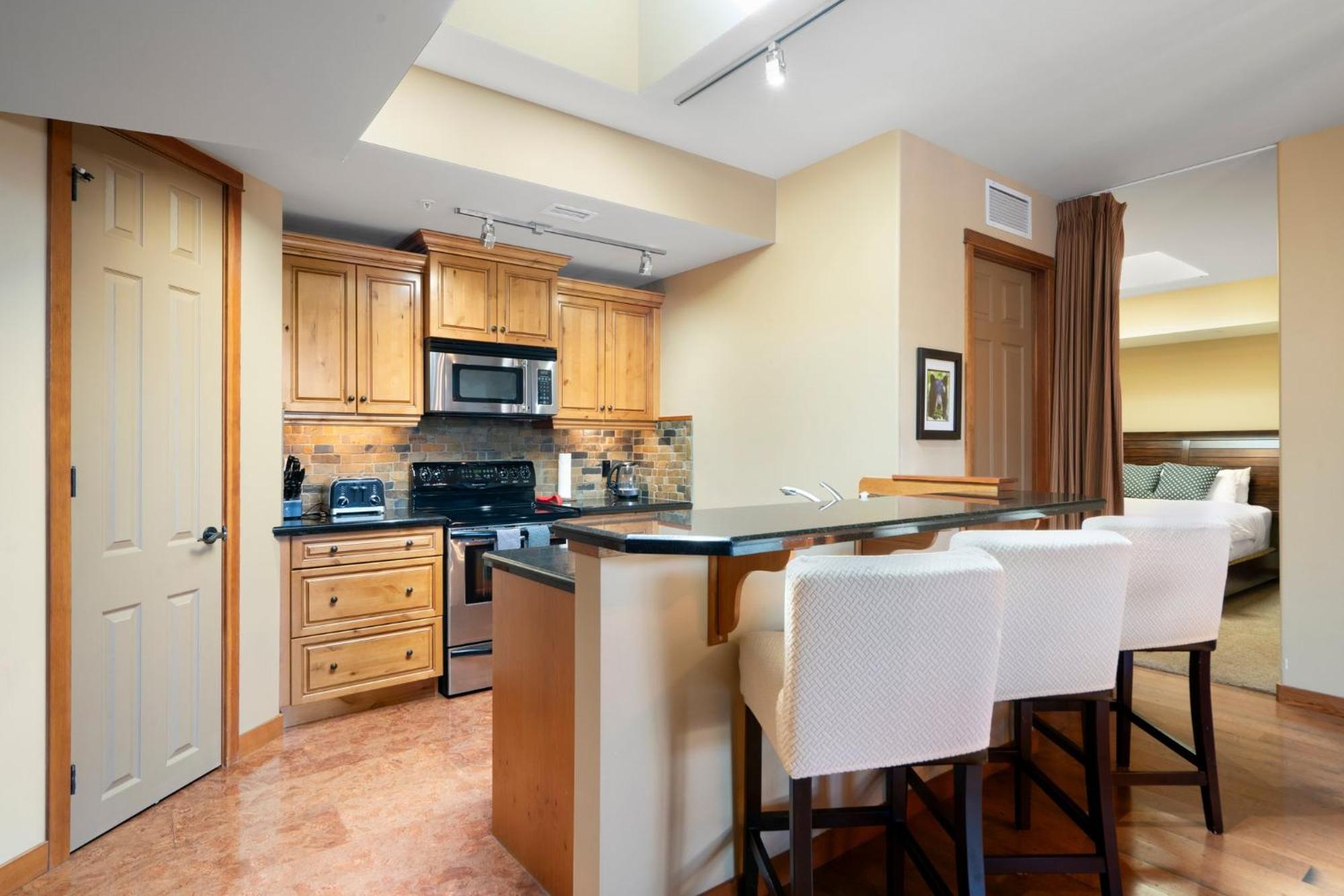 Cascade Penthouse By Canadian Rockies Vacation Rentals Canmore Exterior photo
